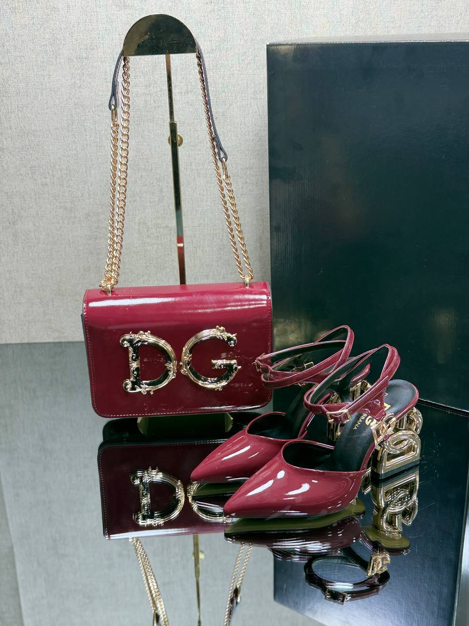 ΓΥΝΑΙΚΕΙΟ ΣΕΤ D&G