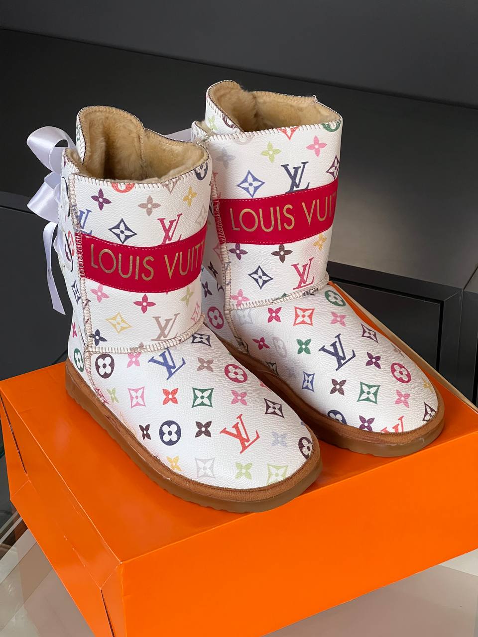 WOMENS SHOES LOUIS VUITTON