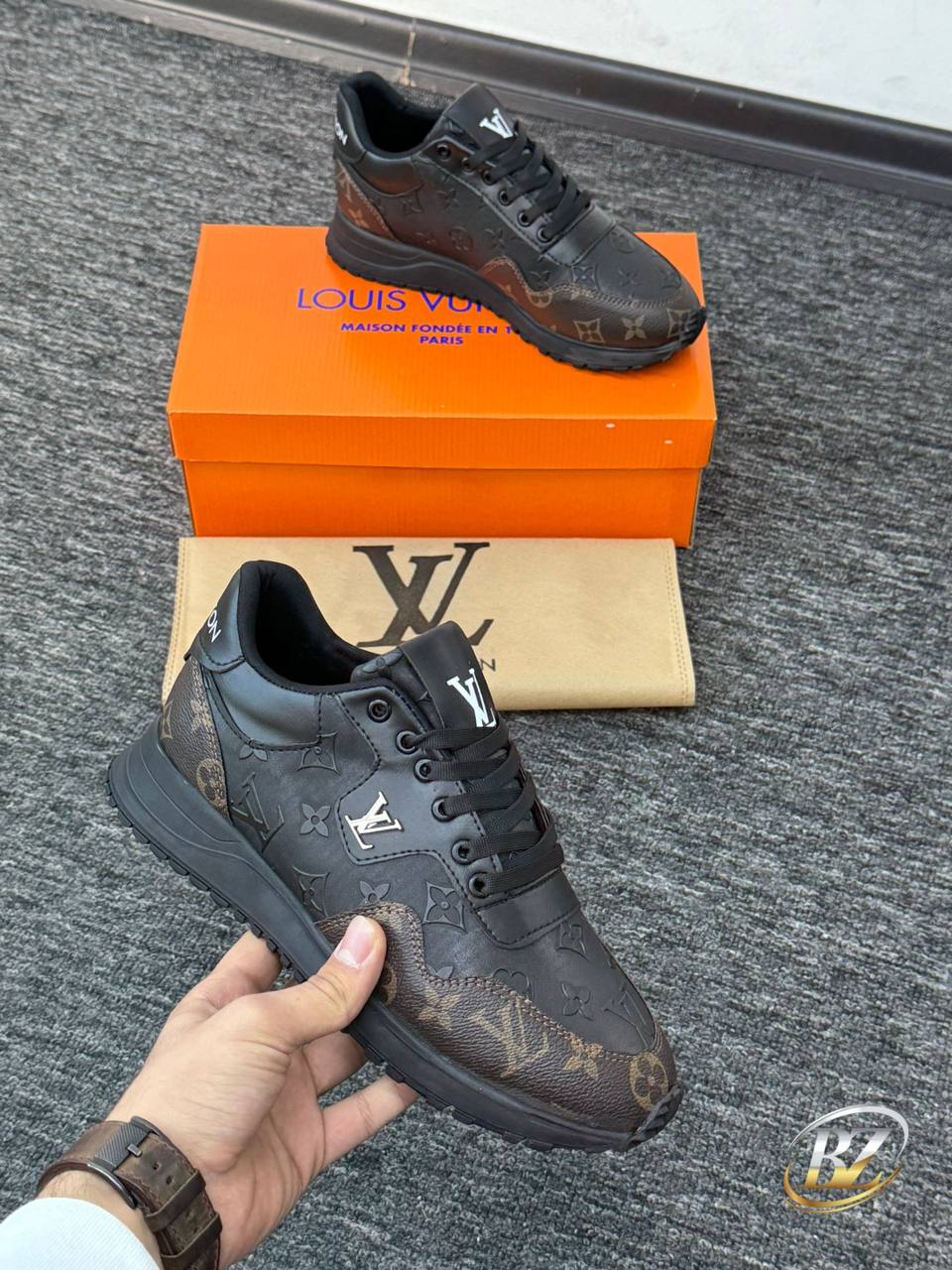 ΑΝΔΡΙΚΑ ΠΑΠΟΥΤΣΙΑ LOUIS VUITTON