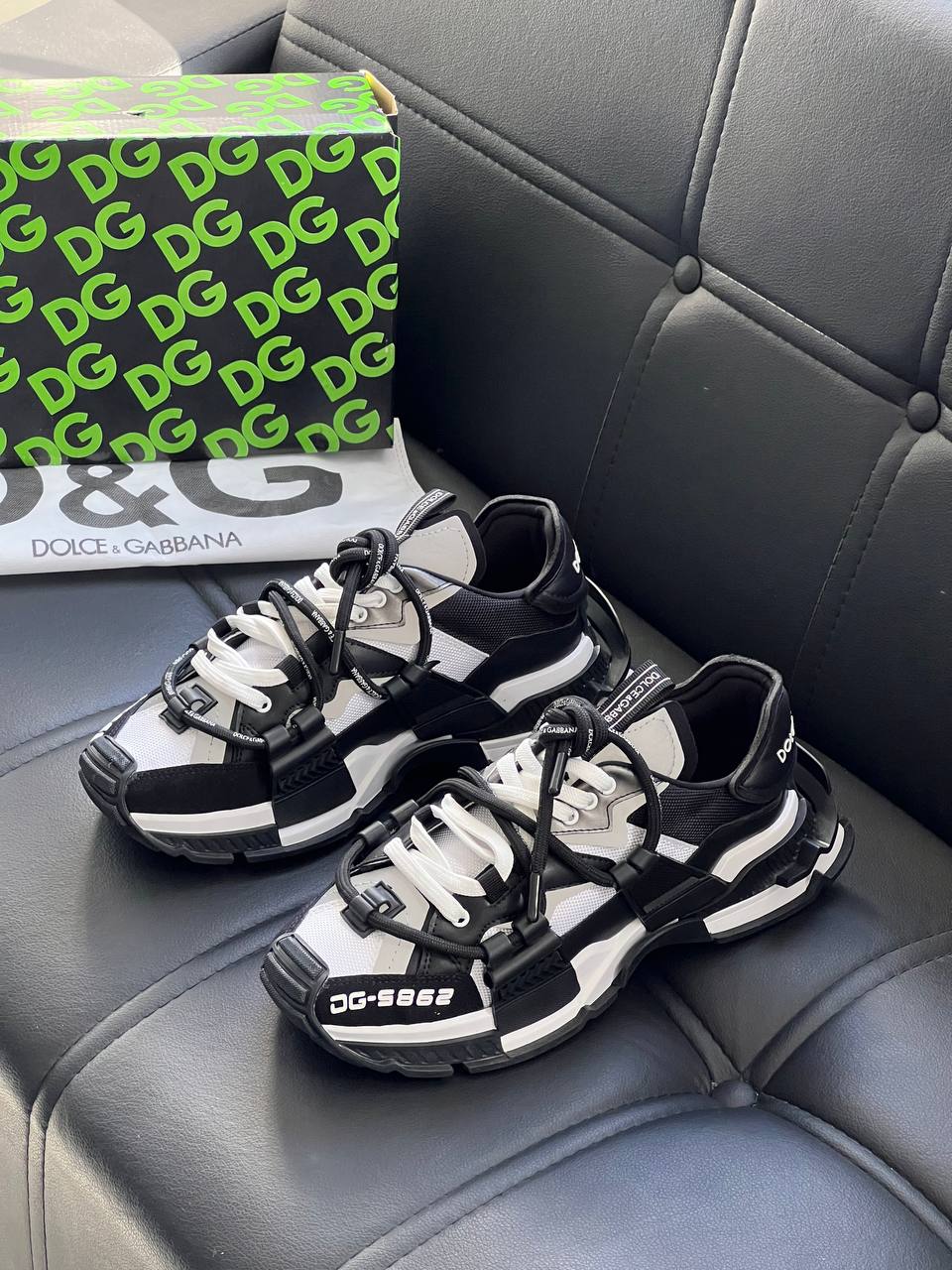 ΑΝΔΡΙΚΑ ΠΑΠΟΥΤΣΙΑ D&amp;G