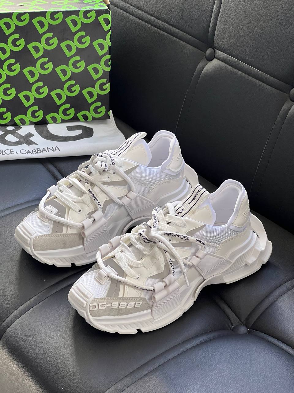 ΑΝΔΡΙΚΑ ΠΑΠΟΥΤΣΙΑ D&amp;G