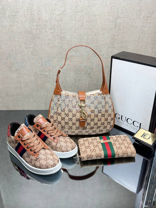 ΓΥΝΑΙΚΕΙΟ ΣΕΤ GUCCI