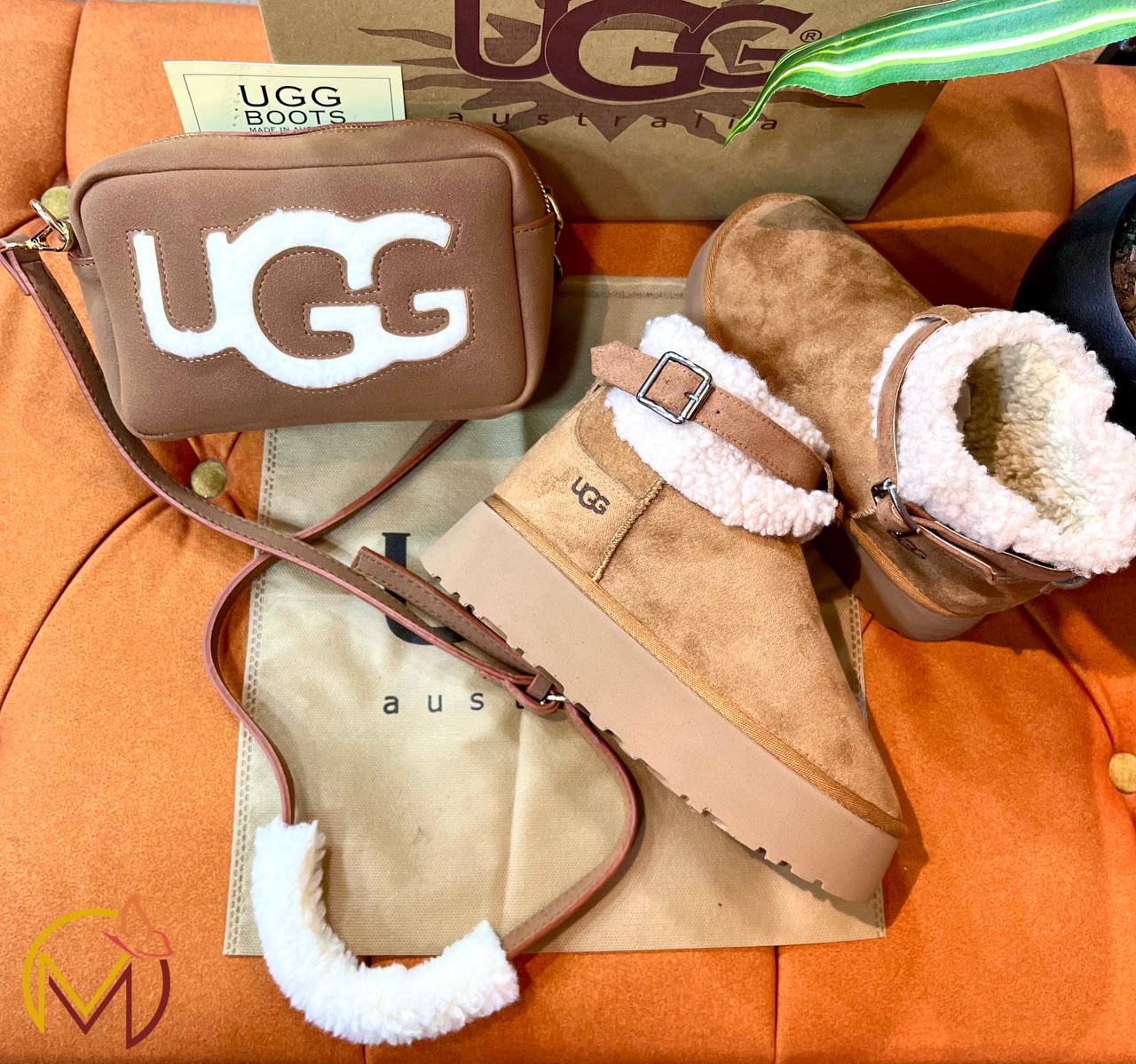 ΓΥΝΑΙΚΕΙΟ ΣΕΤ UGG
