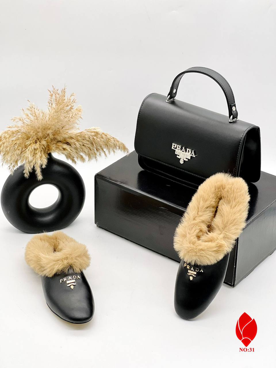 ΓΥΝΑΙΚΕΙΟ ΣΕΤ ΠΑΠΟΥΤΣΙΩΝ &amp; ΤΣΑΝΤΑΣ