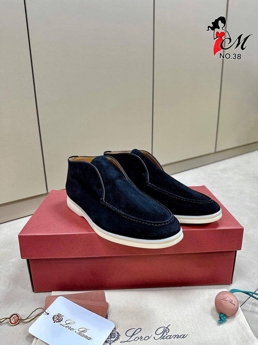 ΑΝΔΡΙΚΑ ΠΑΠΟΥΤΣΙΑ LORO PIANA