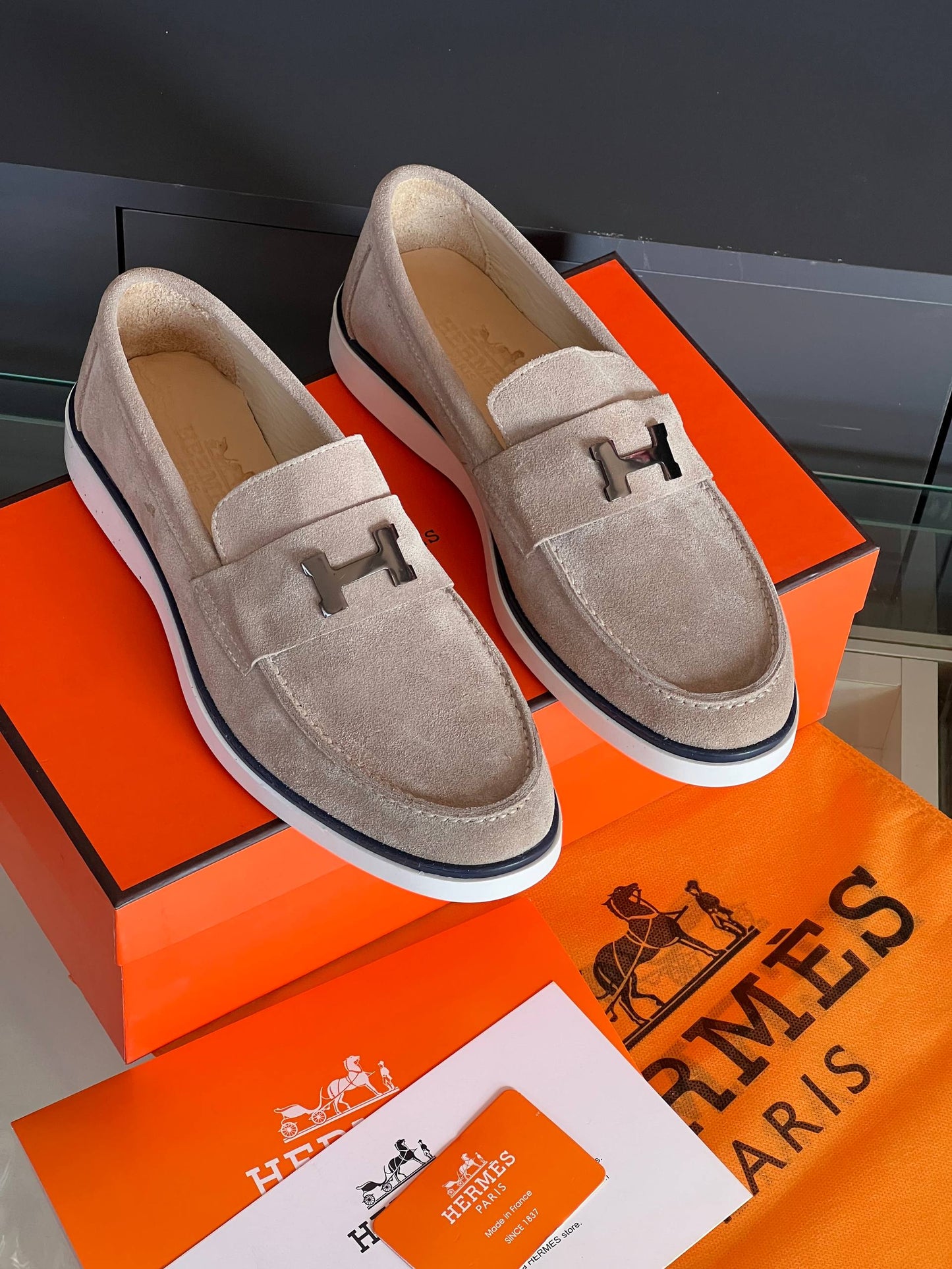 ΑΝΔΡΙΚΑ ΠΑΠΟΥΤΣΙΑ HERMES