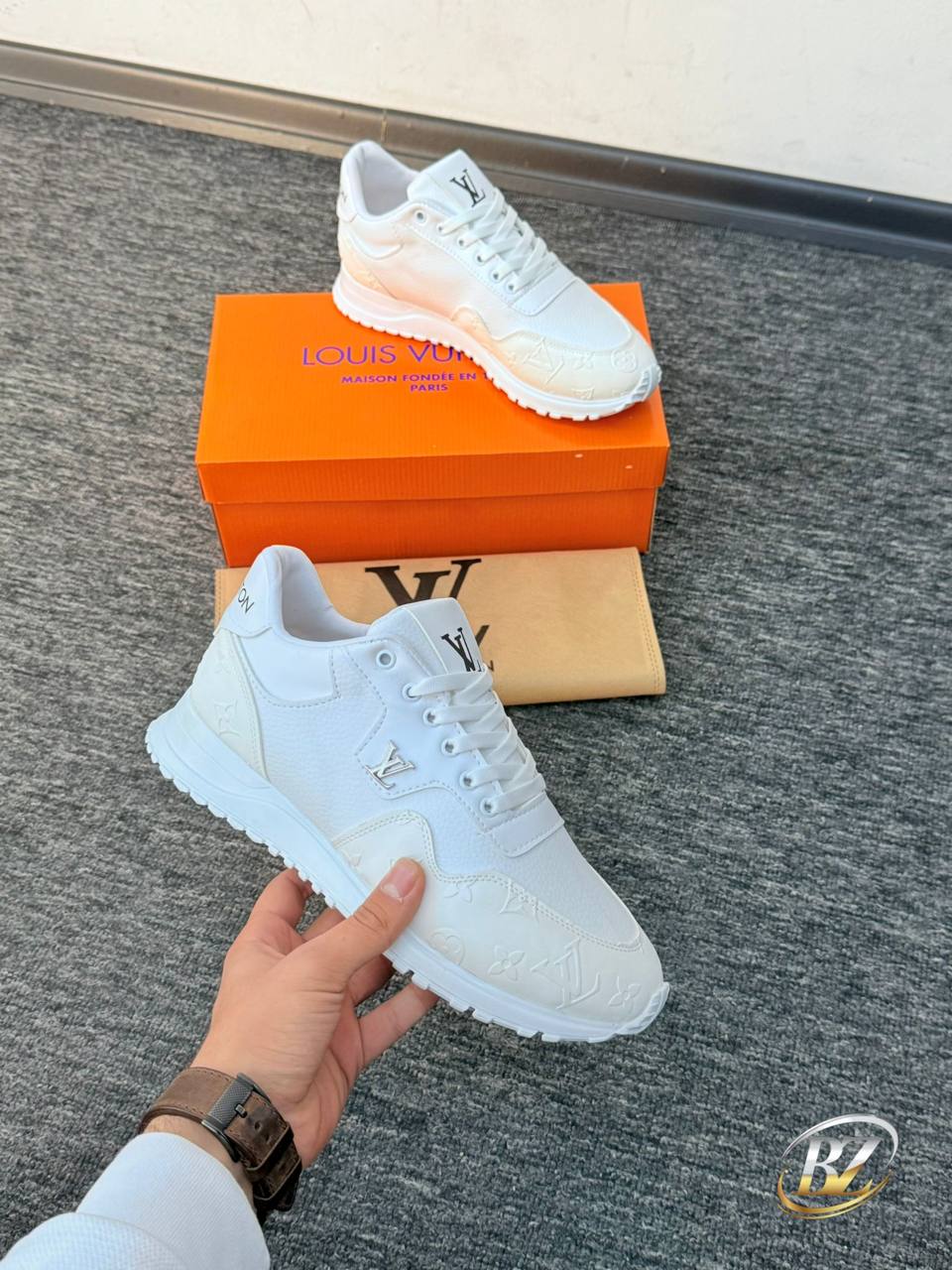 ΑΝΔΡΙΚΑ ΠΑΠΟΥΤΣΙΑ LOUIS VUITTON