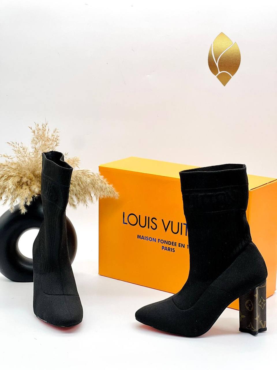 ΓΥΝΑΙΚΕΙΑ ΠΑΠΟΥΤΣΙΑ LOUIS VUITTON