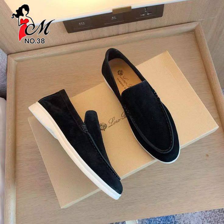 ΑΝΔΡΙΚΑ ΠΑΠΟΥΤΣΙΑ LORO PIANA