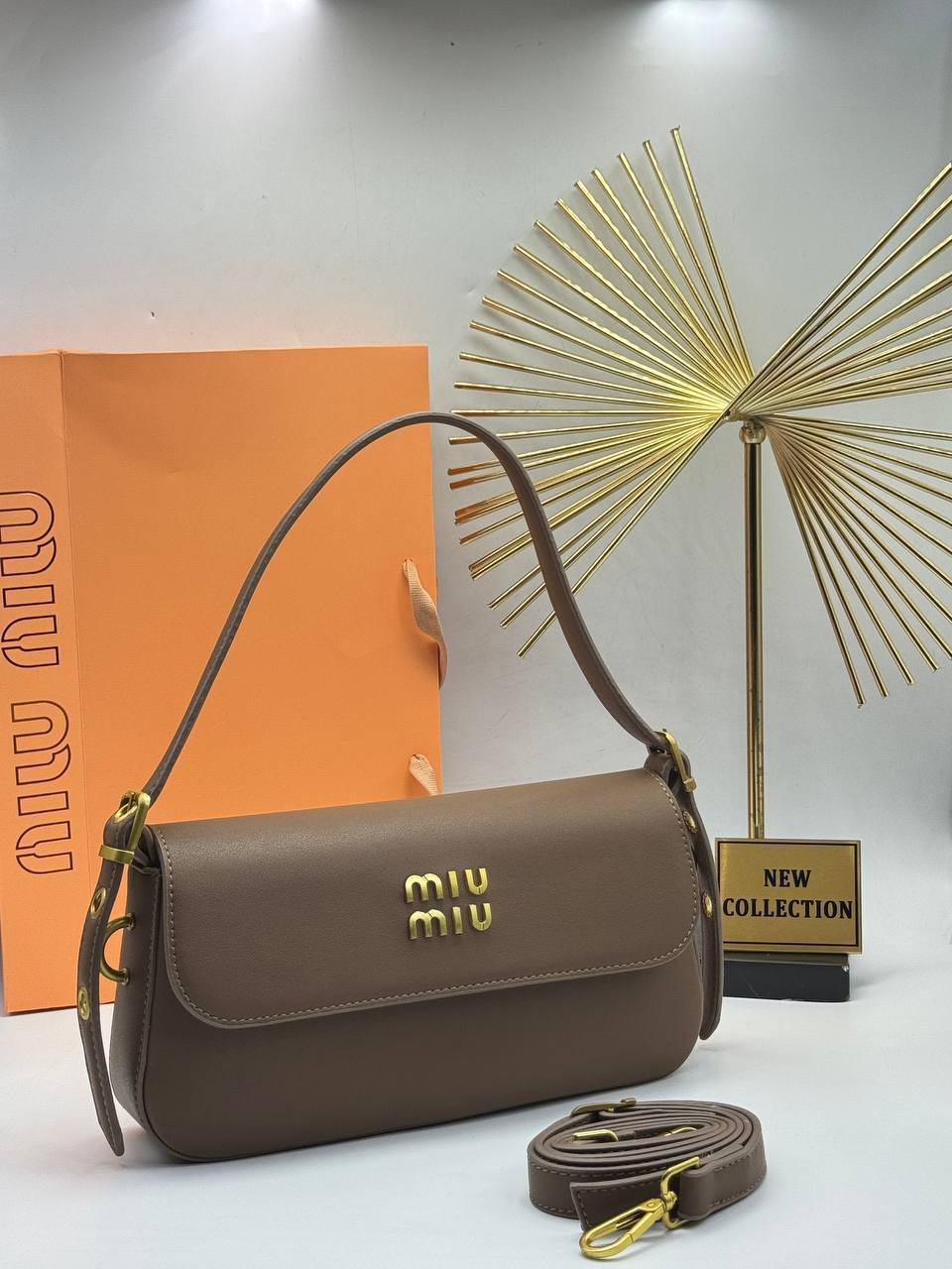 ΤΣΑΝΤΕΣ MIU MIU