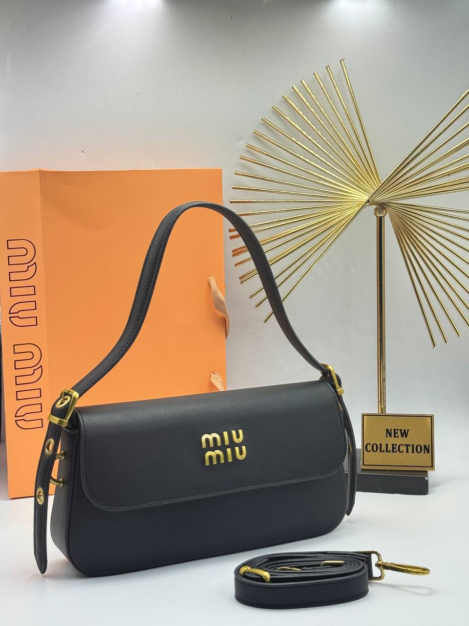 ΤΣΑΝΤΕΣ MIU MIU