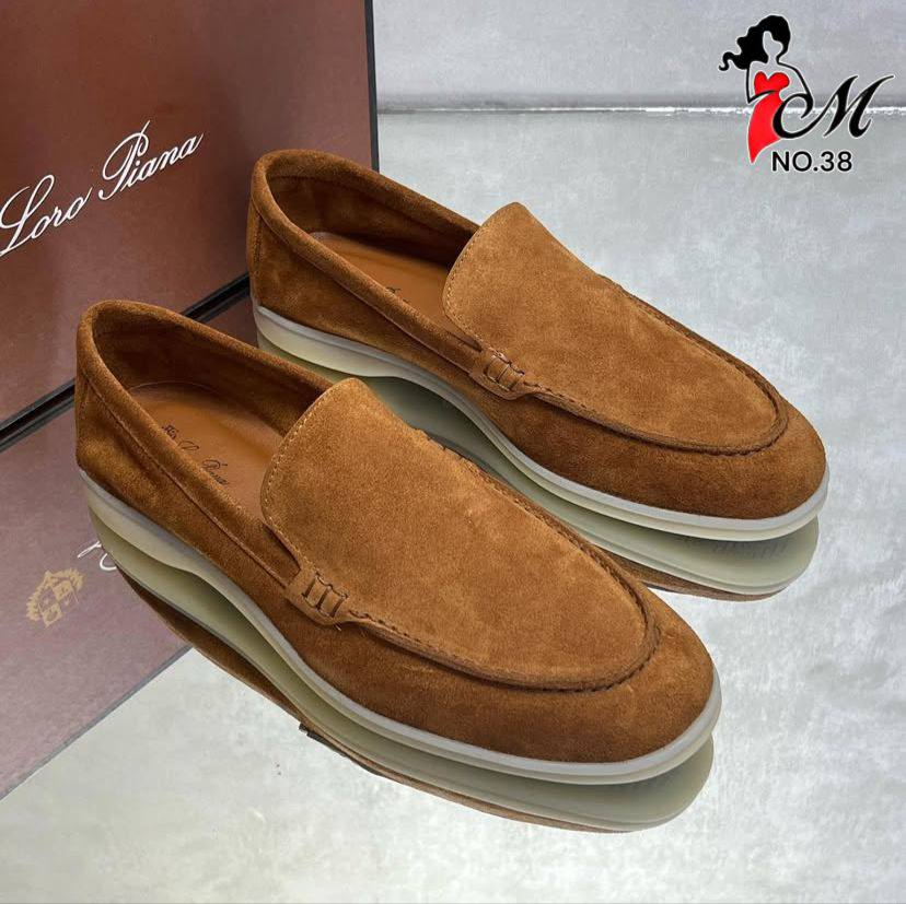 ΑΝΔΡΙΚΑ ΠΑΠΟΥΤΣΙΑ LORO PIANA