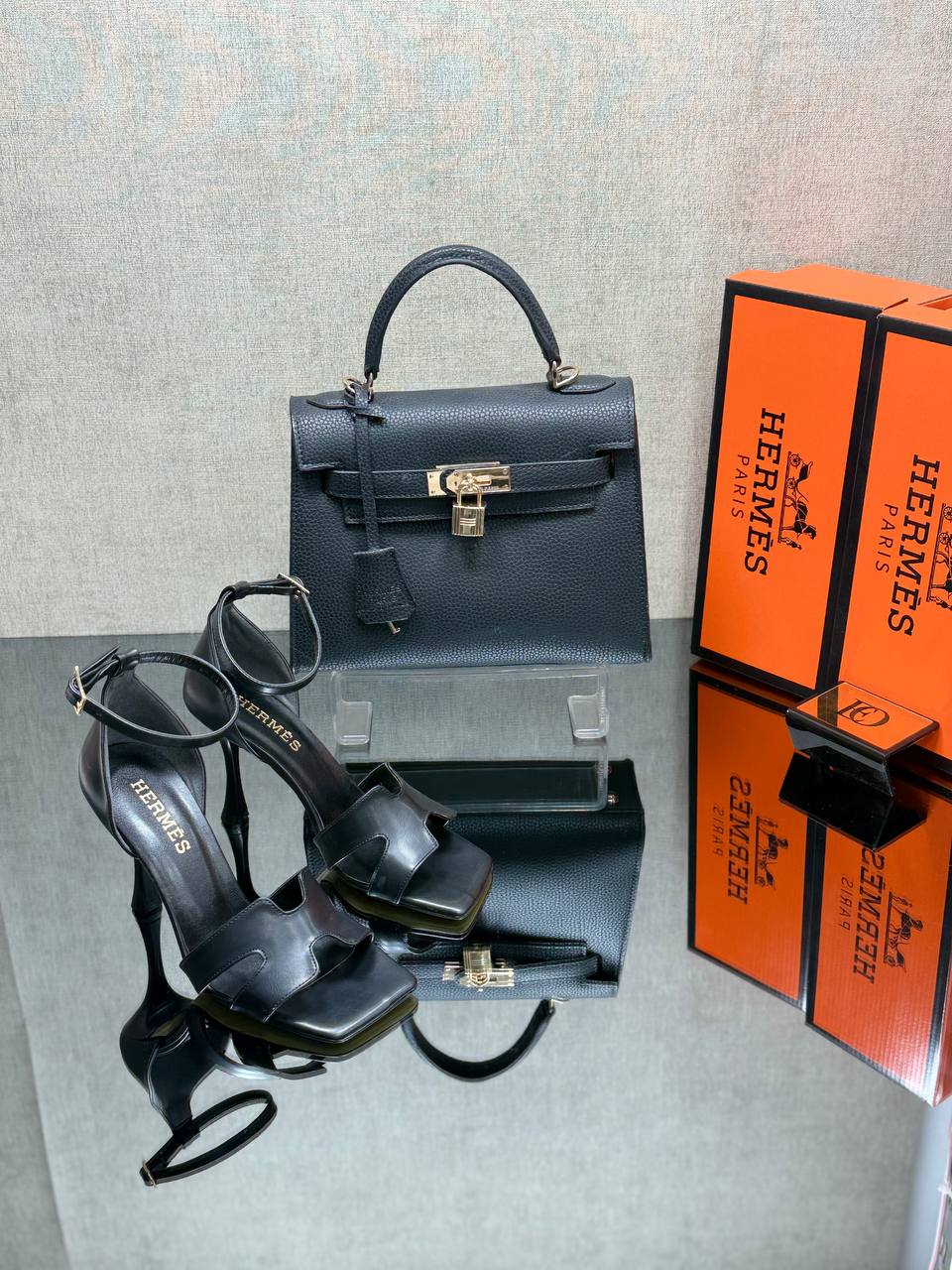 ΓΥΝΑΙΚΕΙΟ ΣΕΤ HERMES