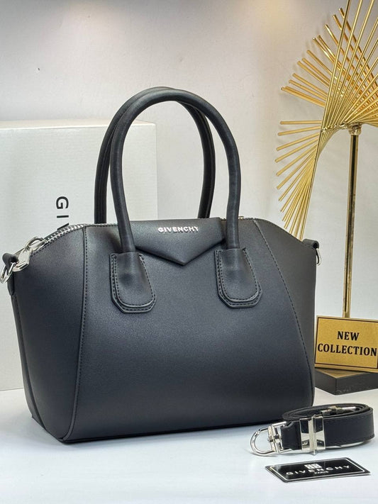 ΤΣΑΝΤΕΣ GIVENCHY