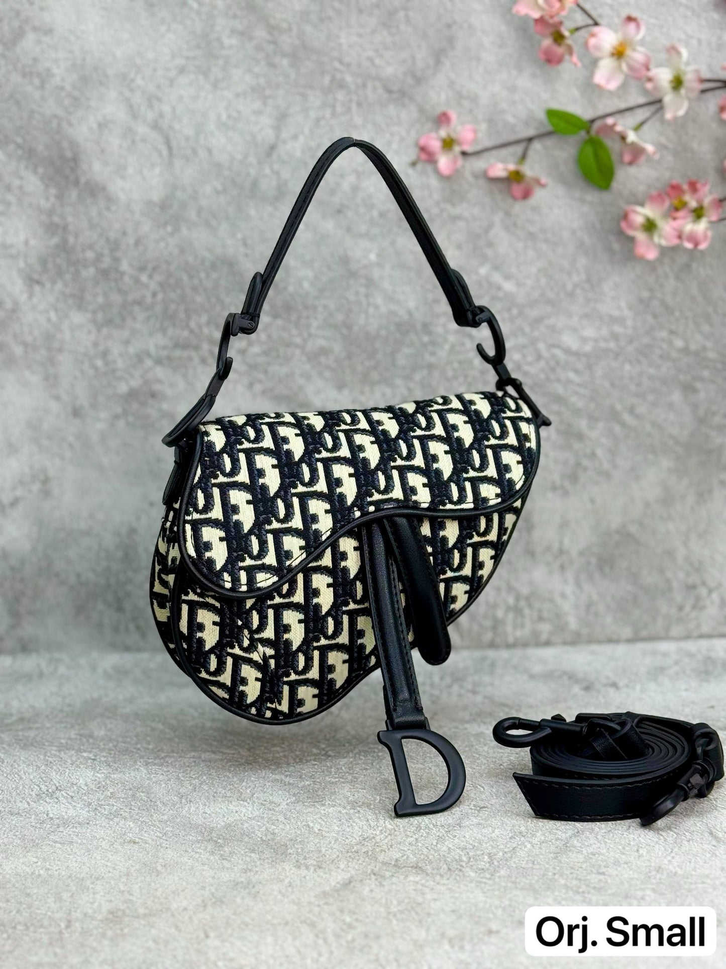 ΤΣΑΝΤΕΣ CHRISTIAN DIOR