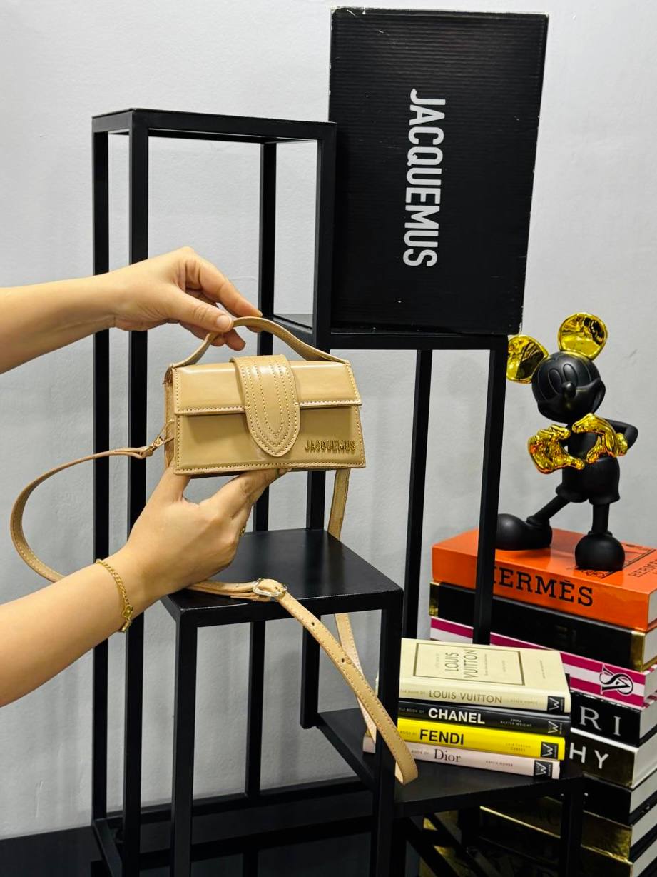 ΤΣΑΝΤΕΣ JACQUEMUS