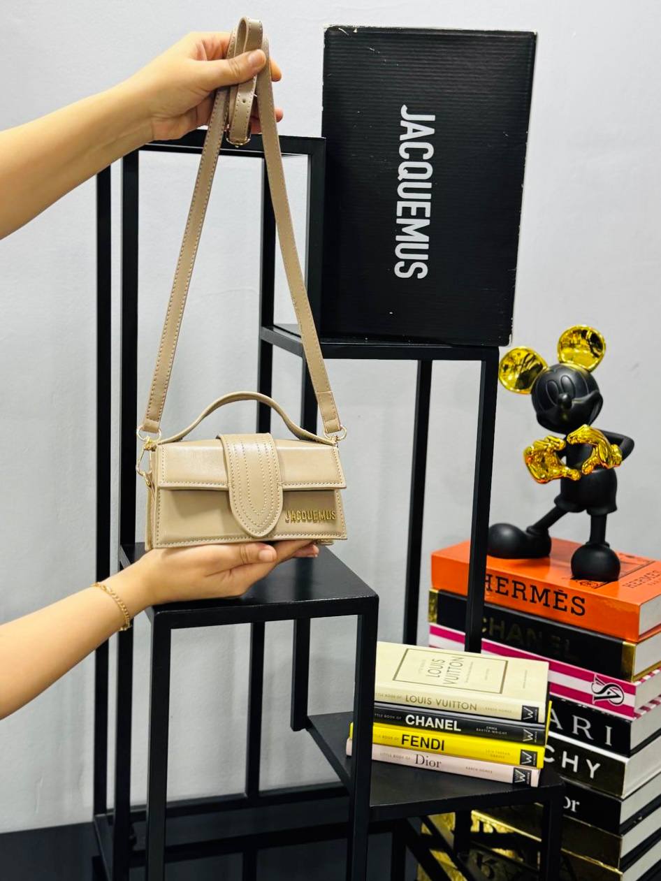 ΤΣΑΝΤΕΣ JACQUEMUS