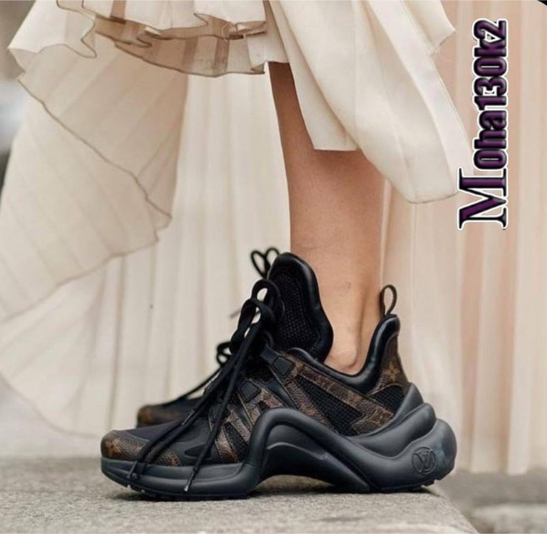 ΓΥΝΑΙΚΕΙΑ ΠΑΠΟΥΤΣΙΑ LOUIS VUITTON