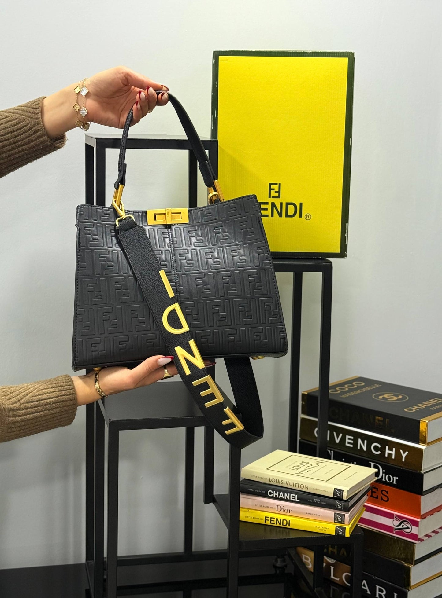 ΤΣΑΝΤΕΣ FENDI