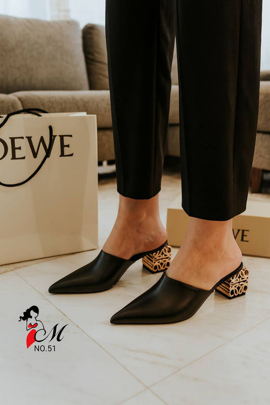 ΓΥΝΑΙΚΕΙΑ ΠΑΠΟΥΤΣΙΑ LOEWE