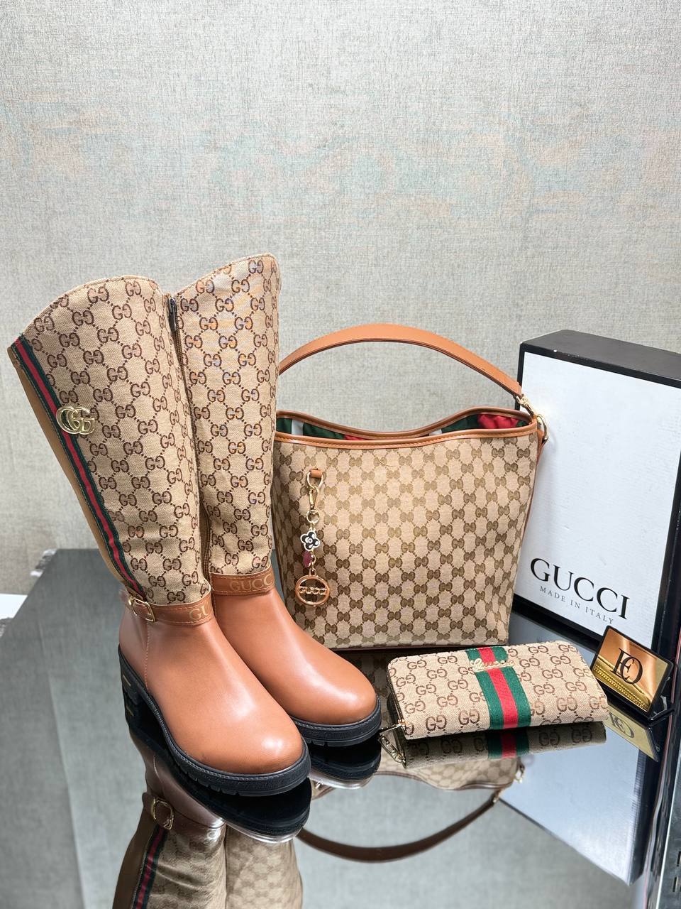 ΓΥΝΑΙΚΕΙΟ ΣΕΤ GUCCI