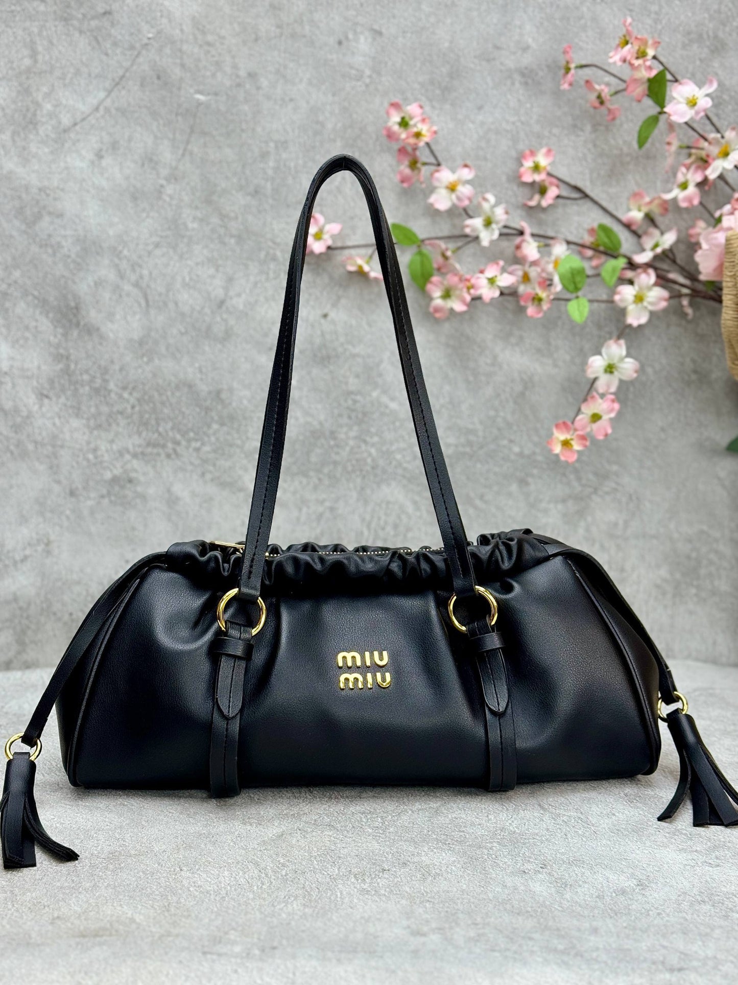 ΤΣΑΝΤΕΣ MIU MIU