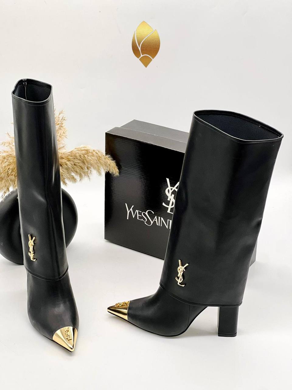 ΓΥΝΑΙΚΕΙΕΣ ΜΠΟΤΕΣ YSL