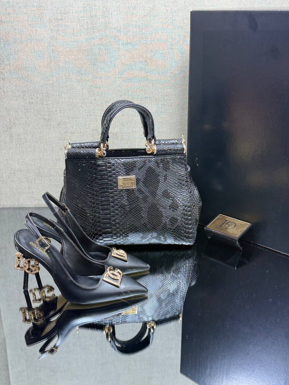 ΓΥΝΑΙΚΕΙΟ ΣΕΤ D&amp;G