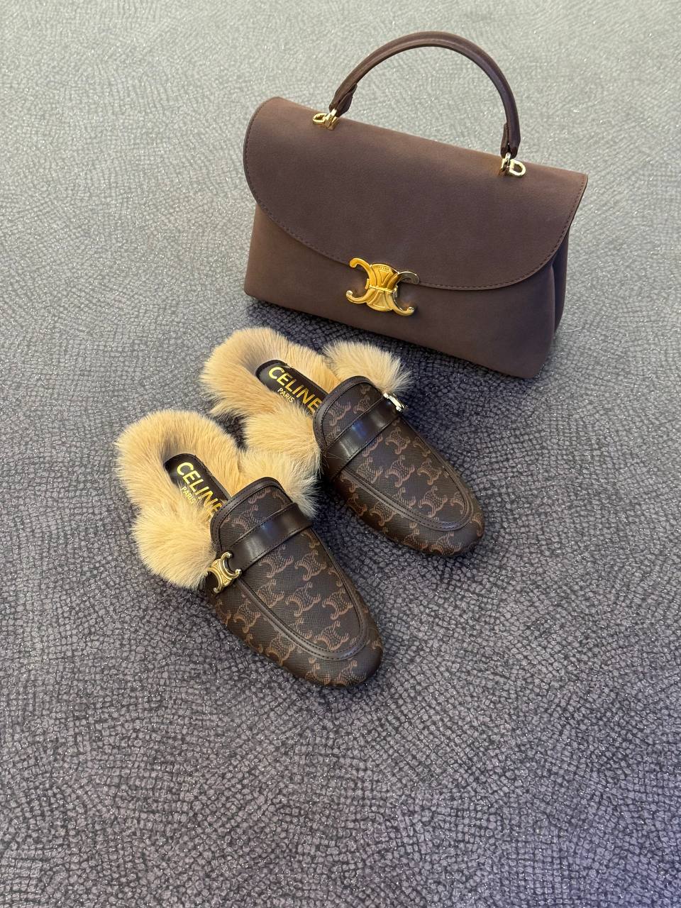 ΓΥΝΑΙΚΕΙΟ ΣΕΤ ΠΑΠΟΥΤΣΙΩΝ &amp; ΤΣΑΝΤΑΣ