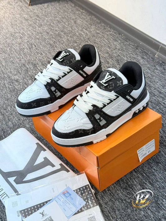 ΑΝΔΡΙΚΑ ΠΑΠΟΥΤΣΙΑ LOUIS VUITTON