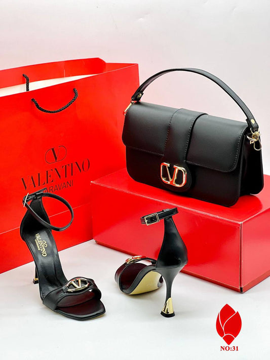 ΓΥΝΑΙΚΕΙΟ ΣΕΤ VALENTINO